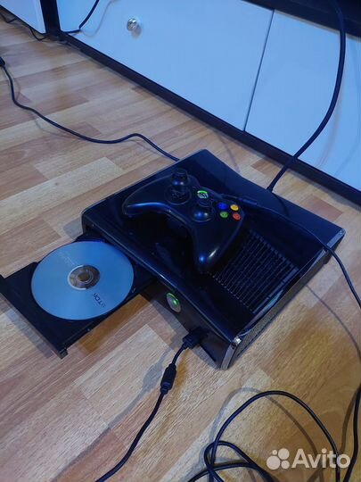 Xbox 360 slim прошитый