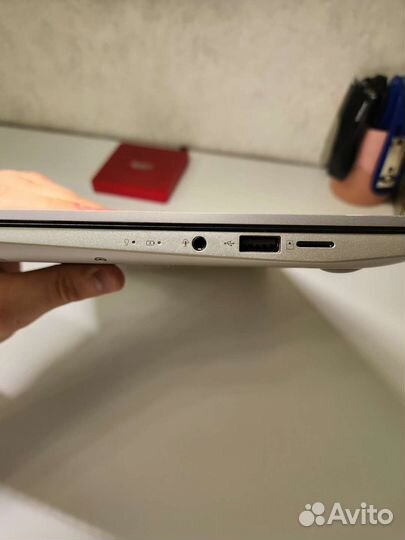 Ноутбук Asus zenbook 14 ux433flc-A5366R