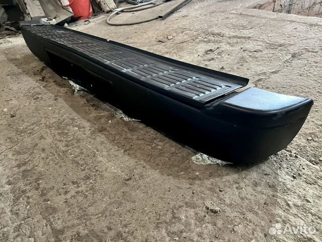 Задний бампер toyota hilux