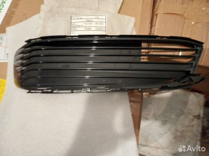 BMW 7 G11 Решетка бампера левая