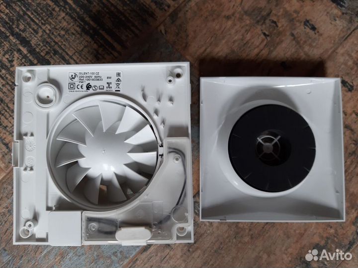 Два вентилятора вытяжных Soler&Palau silent-100 CZ