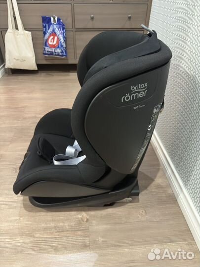 Автомобильное кресло britax romer trifix 2 i size