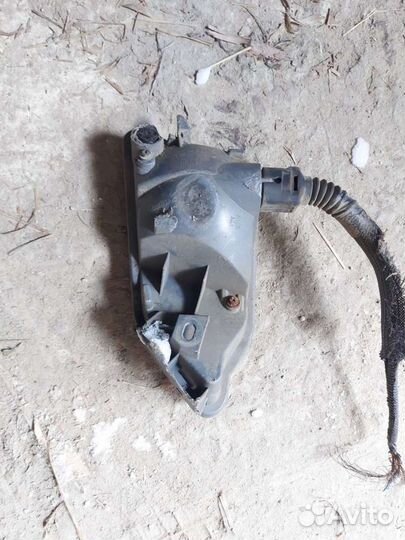 Птф задняя левая туманка Toyota Rav 4 40 дорестайл