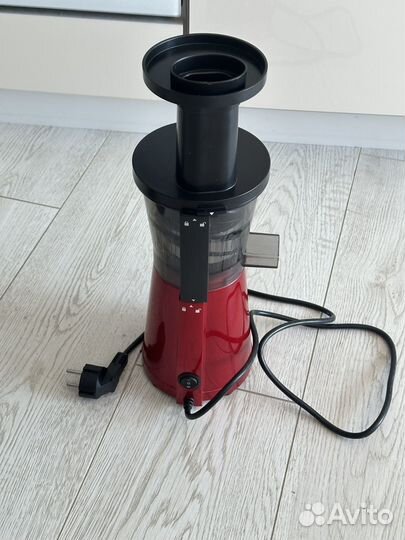 Соковыжималка шнековая redmond