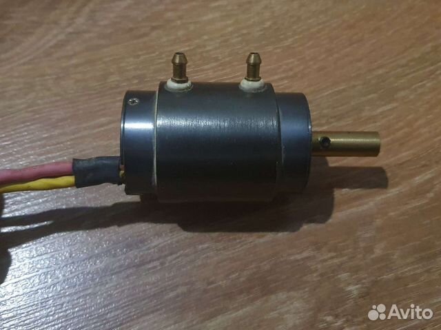 Бесколлекторный двигатель