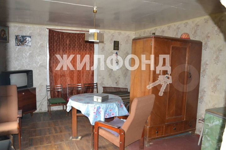 Дача 40 м² на участке 8 сот.