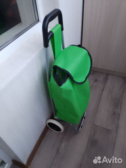 Хозяйственная сумка на колесиках