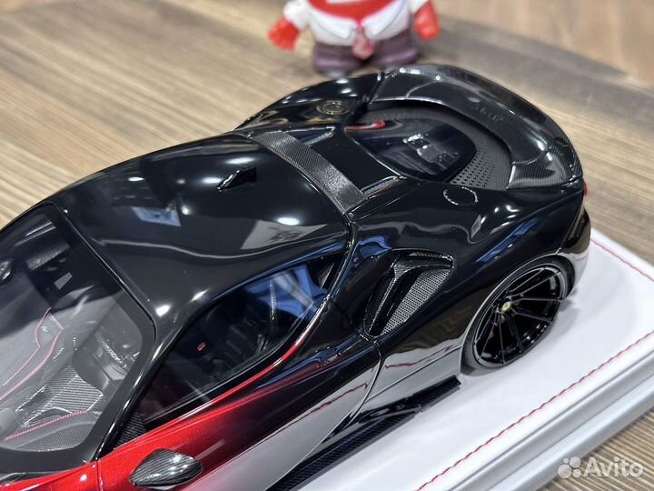 IVY (IM1818H) Ferrari SF90 Black to red 1:18