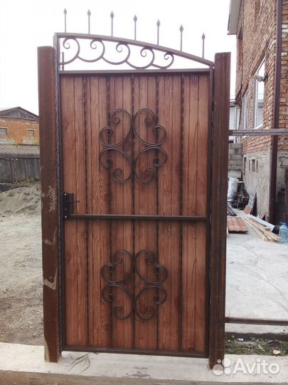Ворота распашные кованные