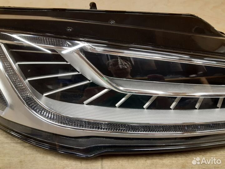 Фара правая Audi A8 2013-2017