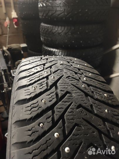 Nokian Tyres Hakkapeliitta 8 225/65 R17 31J