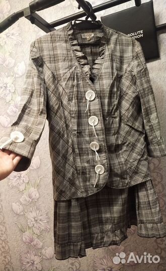 Костюм пиджак и юбка