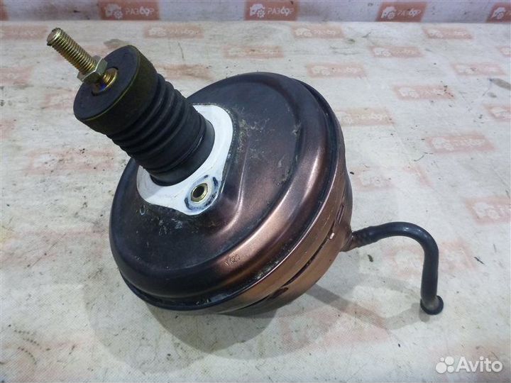 Вакуумный усилитель Audi A6 4B5 AKE 2000