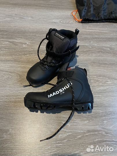 Лыжные ботинки 36 размер