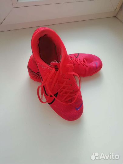 Футзалки nike mercurial 36 размер