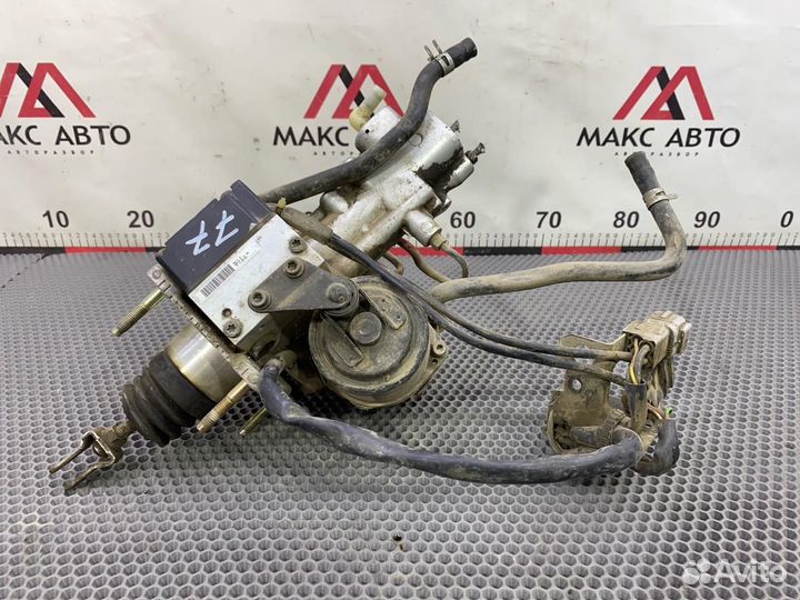 Цилиндр тормозной главный Toyota Prius