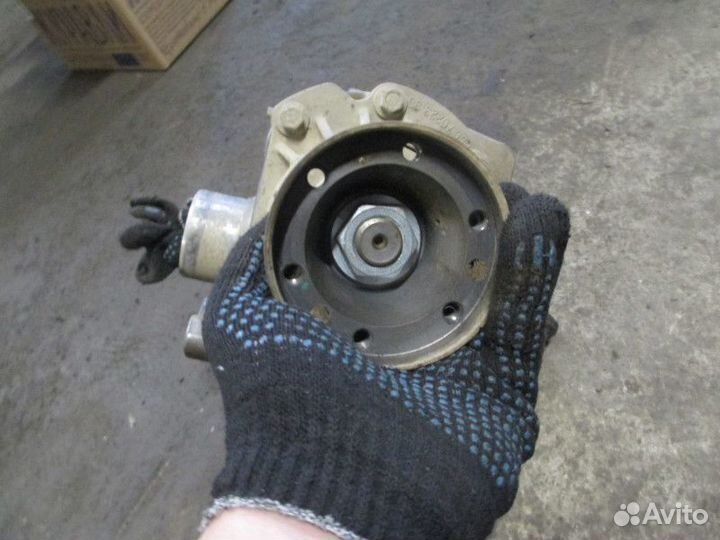 Редуктор переднего моста Cadillac SRX 2003-2009 (3