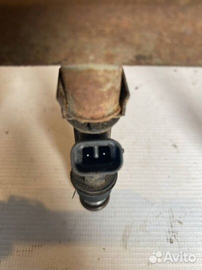 Рейка топливная (рампа) Chevrolet Lanos