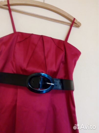 Вечернее прямое нарядное платье (мини) на съемных