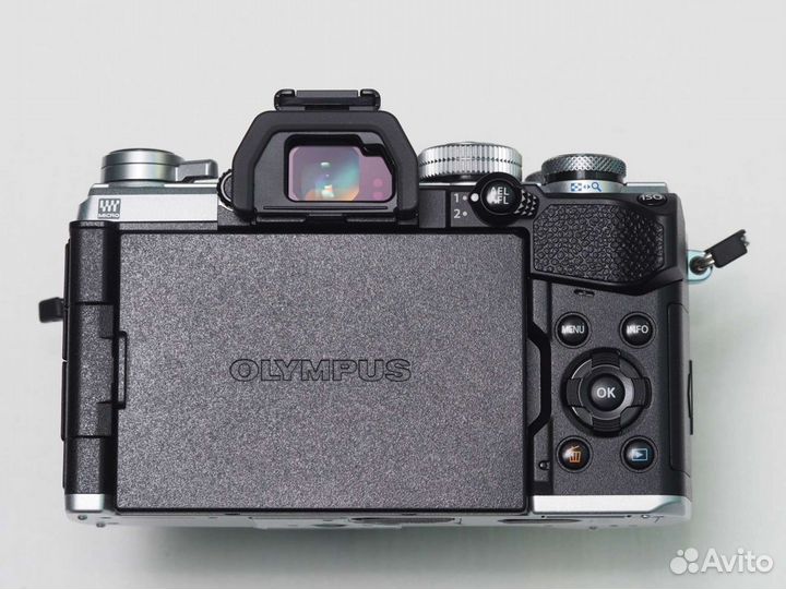 Olympus OM-D E-M5-3 body на гарантии