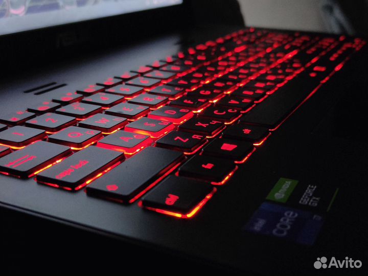 Игровой i7 6700HQ / GTX 960M / 8GB / SSD+HDD