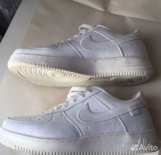 Кроссовки мужские 44 размер новые