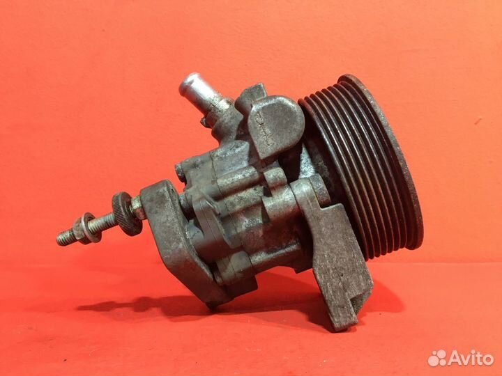 Насос гура Land Rover Range Rover 3 Lm SUV M62B44