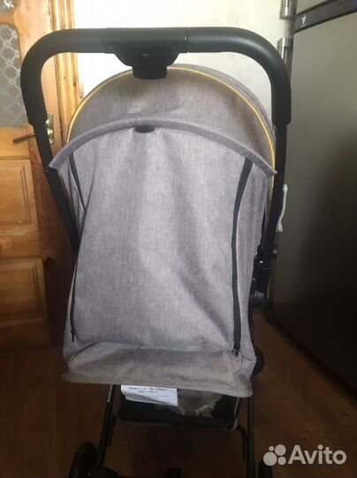 Коляска новая прогулочная