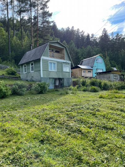 Дача 48 м² на участке 10 сот.