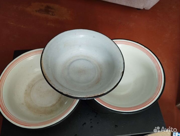 Миски эмалированные