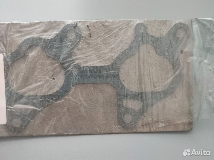 Прокладка впускного коллектора двигателя