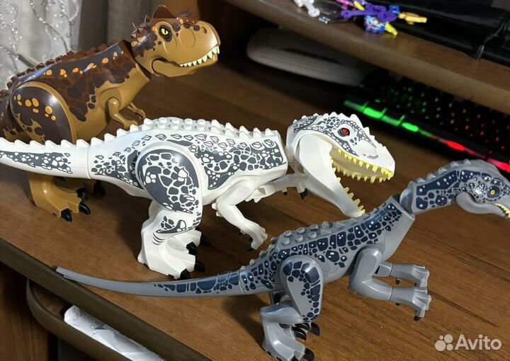 Лего фигурки Диназавров