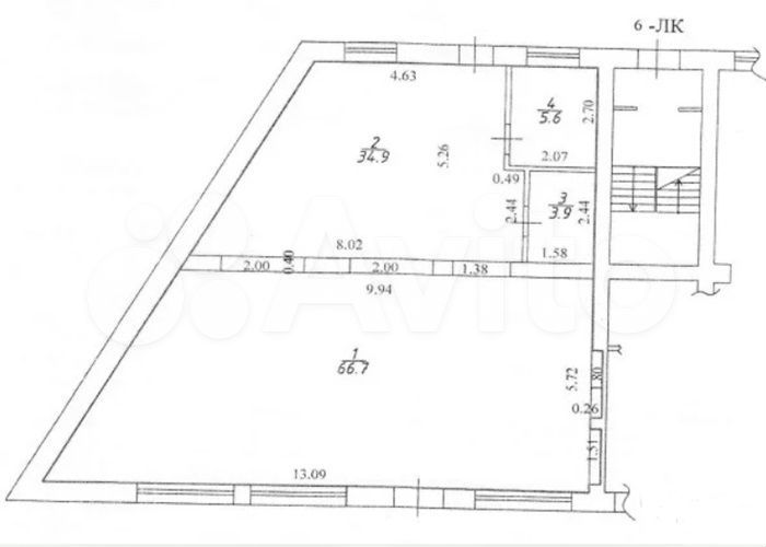 Торговое помещение по адресу наб. Макарова д.26