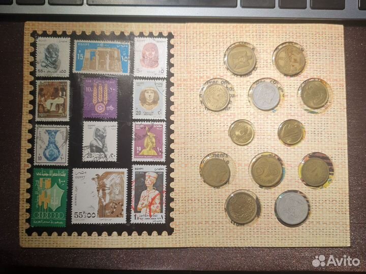 Набор египетских монет и марок -сувенирный