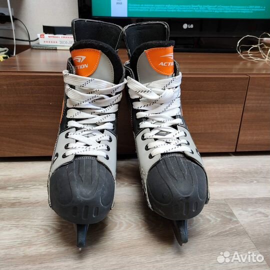 Коньки мужские р.43