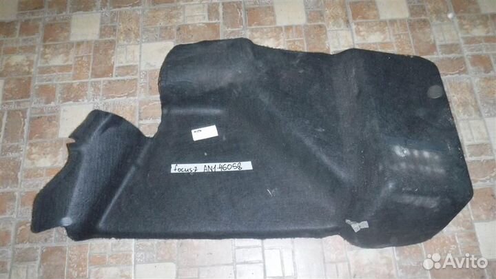 Обшивка багажника Ford Focus II 2005-2011