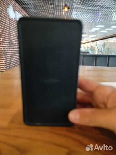 Белый поверьте банк 1500 черный за 700 оба 2000