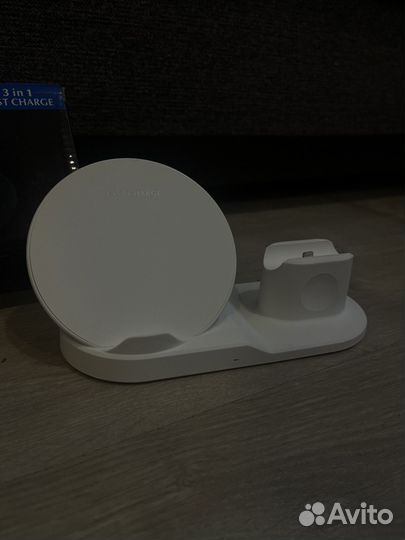 Беспроводная зарядка 3 в 1 для iPhone
