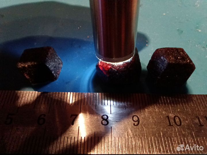 Кристалл Граната