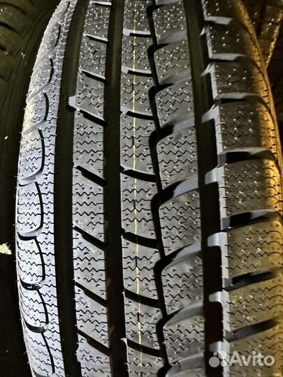 Roadstone Eurovis Alpine WH1 185/65 R15 88Q