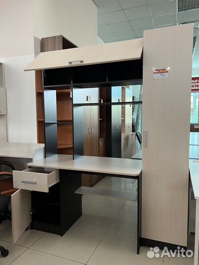 Стол компьютерный 7