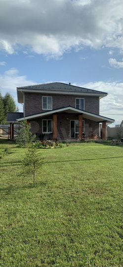 Дом 200 м² на участке 10 сот.