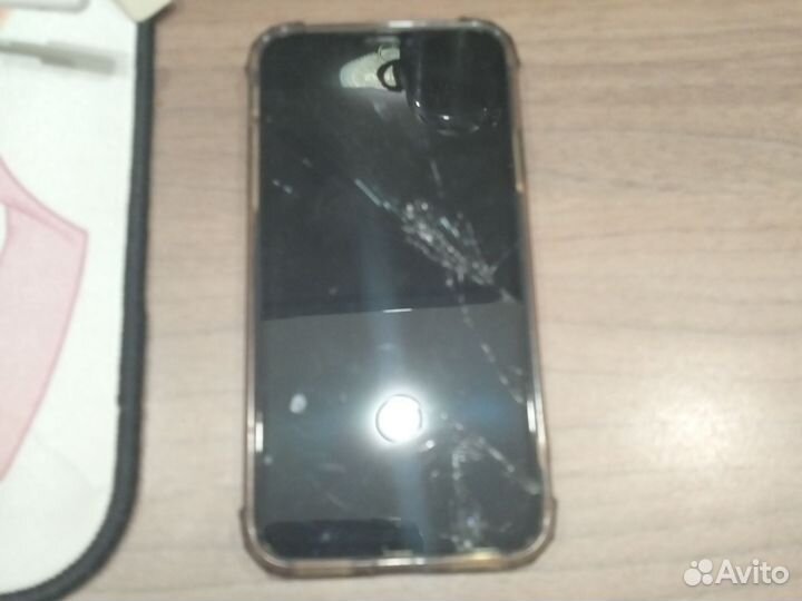 iPhone Xs, 64 ГБ