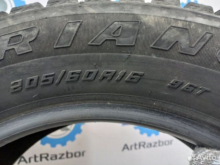 Triangle TR757 205/60 R16 96T