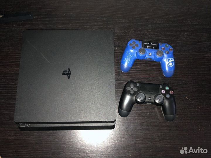 Sony playstation 4 PS4 slim 500gb, 2 геймпада