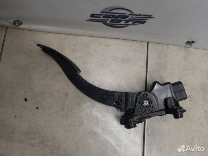 Педаль газа Mitsubishi Lancer 10 2.0 4B11 2008