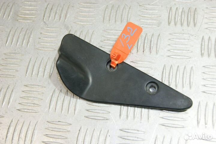 Пластик внутренний Yamaha FZR250R