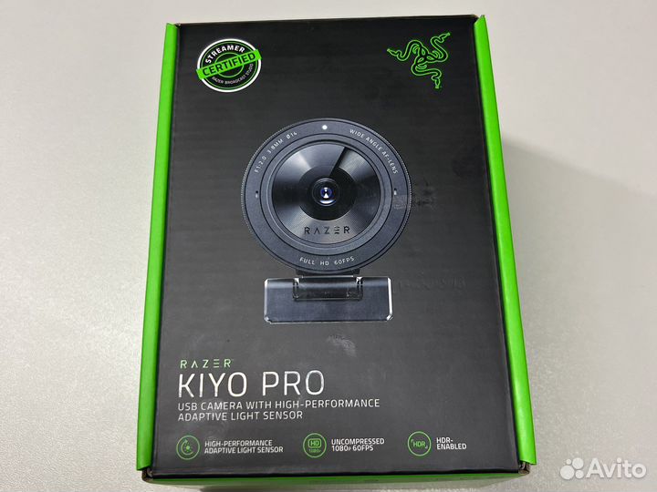 Веб-камера Razer Kiyo Pro