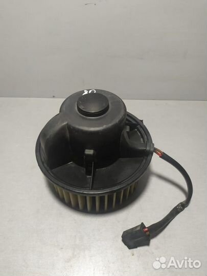 Мотор отопителя Audi 80