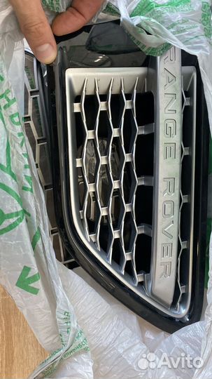 Решетка радиатора Range Rover Sport Autobiography